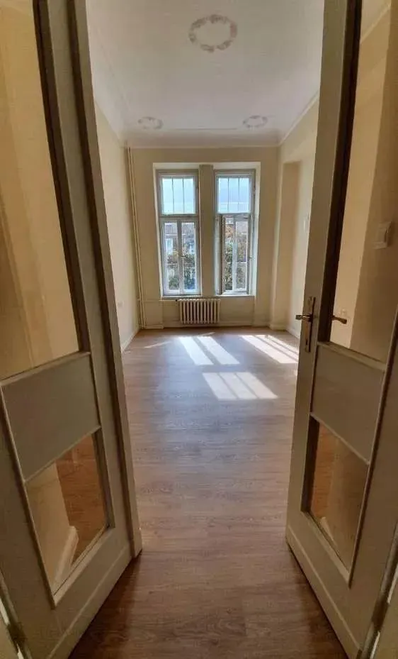 Mieszkanie na wynajem 3 pokoje 90m2