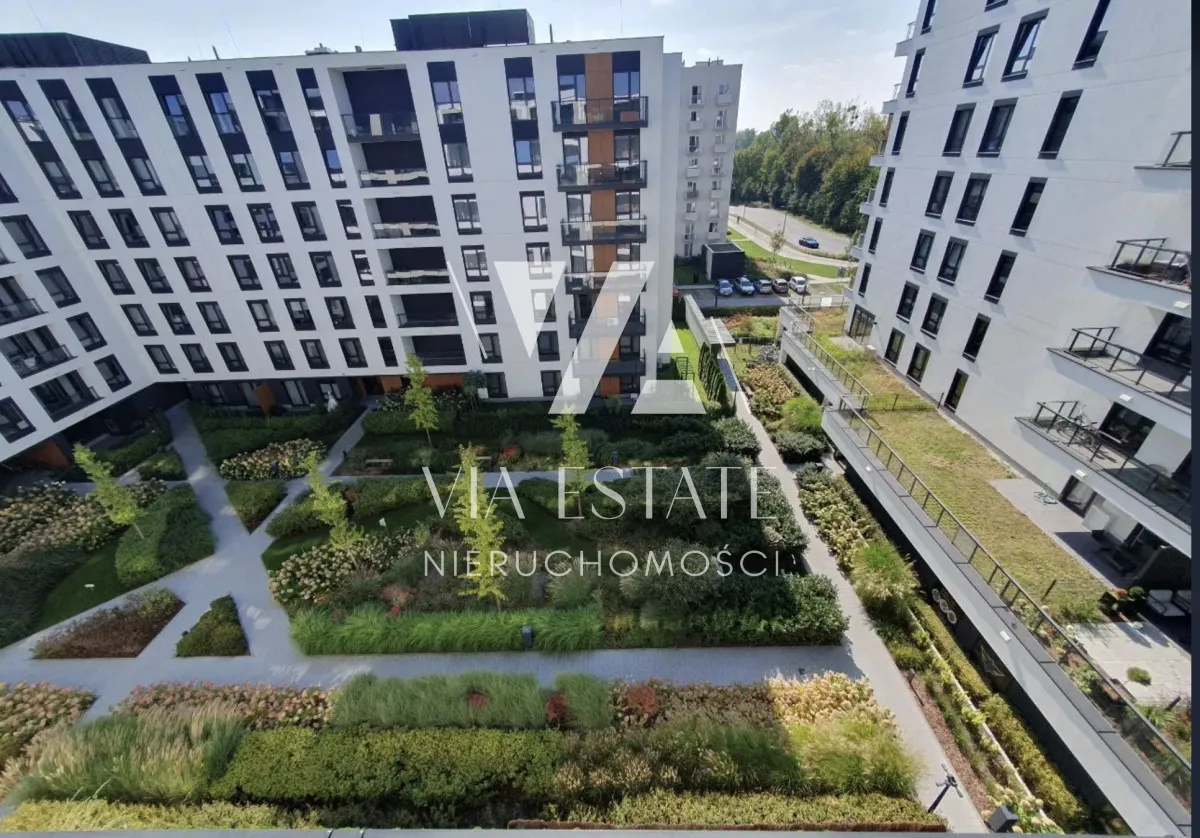 NOWOCZESNY APARTAMENT OTOCZONY ZIELENIĄ 