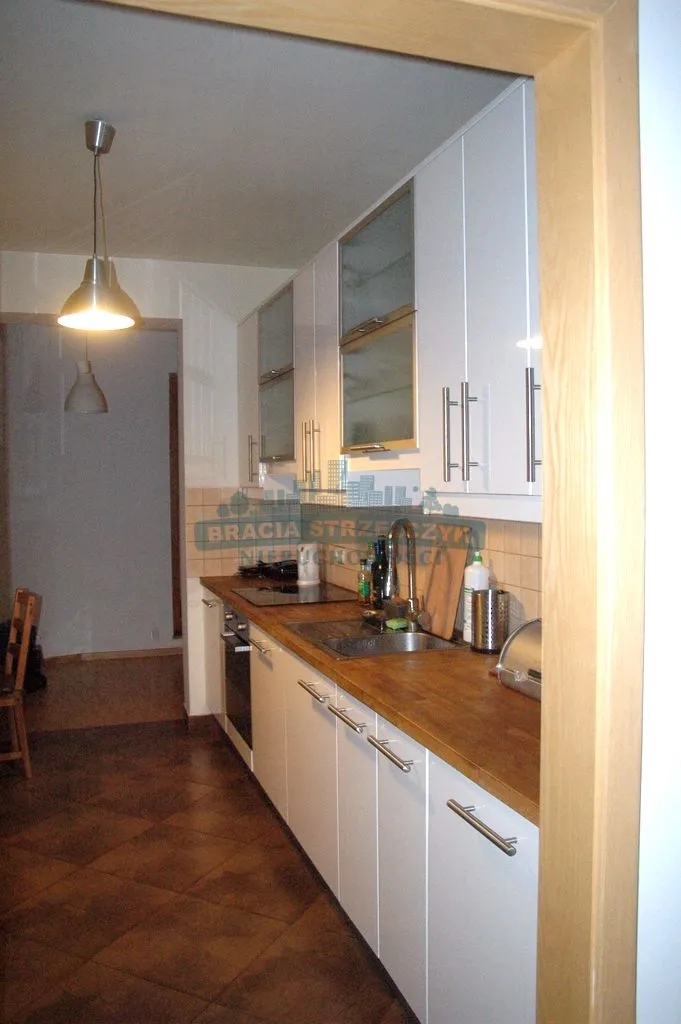 2-pokojowe z balkonem w apartamentowcu 