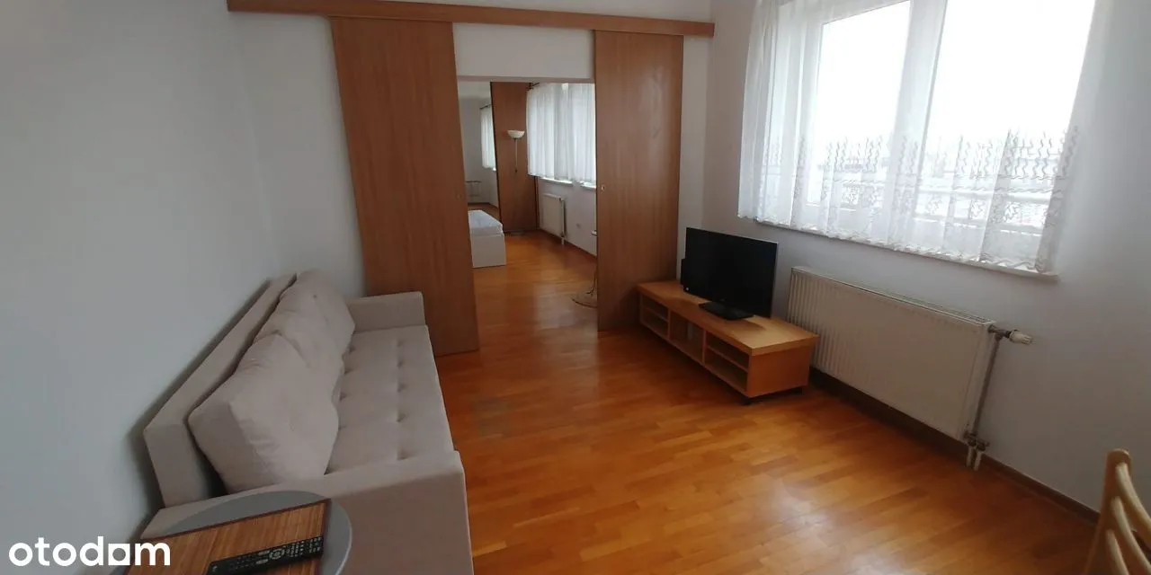 **Przestronne 2 pok. Metro Wierzbno/Spacious 1bed*