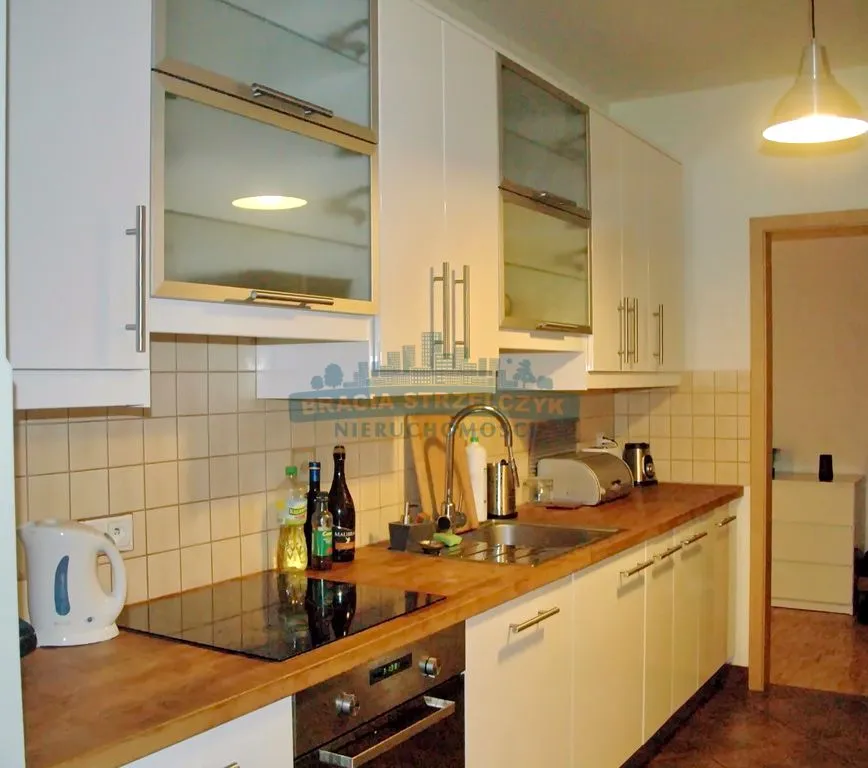 2-pokojowe z balkonem w apartamentowcu 