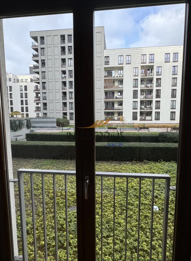 Luksusowy 3-pokojowy apartament w sercu Warszawy 