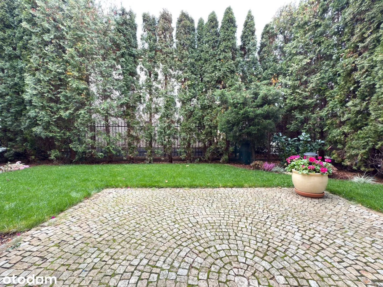 Wilanów | 4 bedrooms | Garden