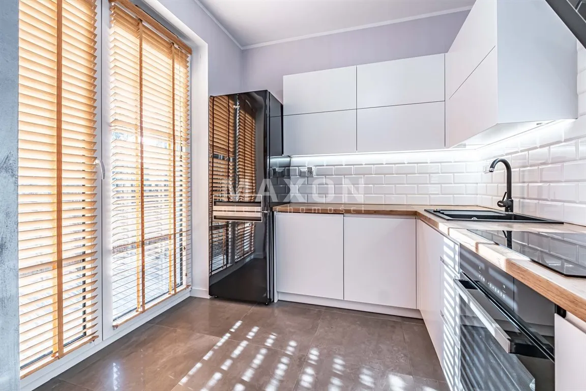 Piękny apartament w Fabryce na Pradze 