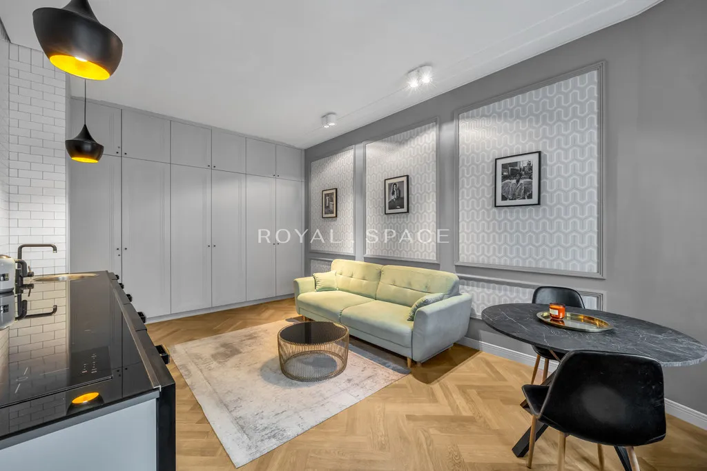 Elegancki apartament w zabytkowej kamienicy 