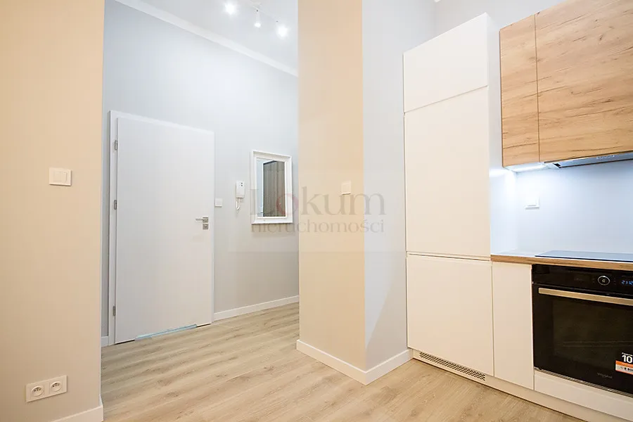 Apartament przy stacji metra Płocka 