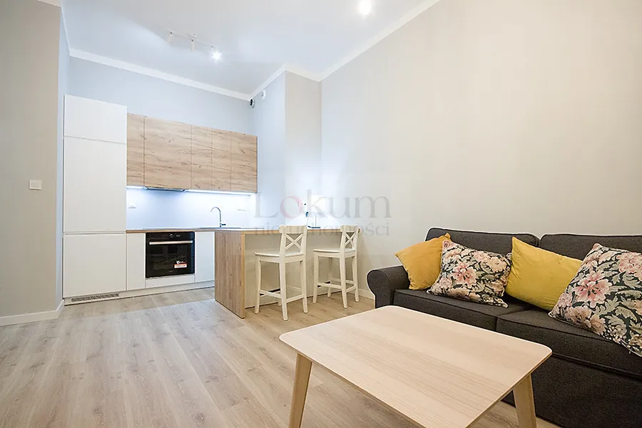 Apartament przy stacji metra Płocka 