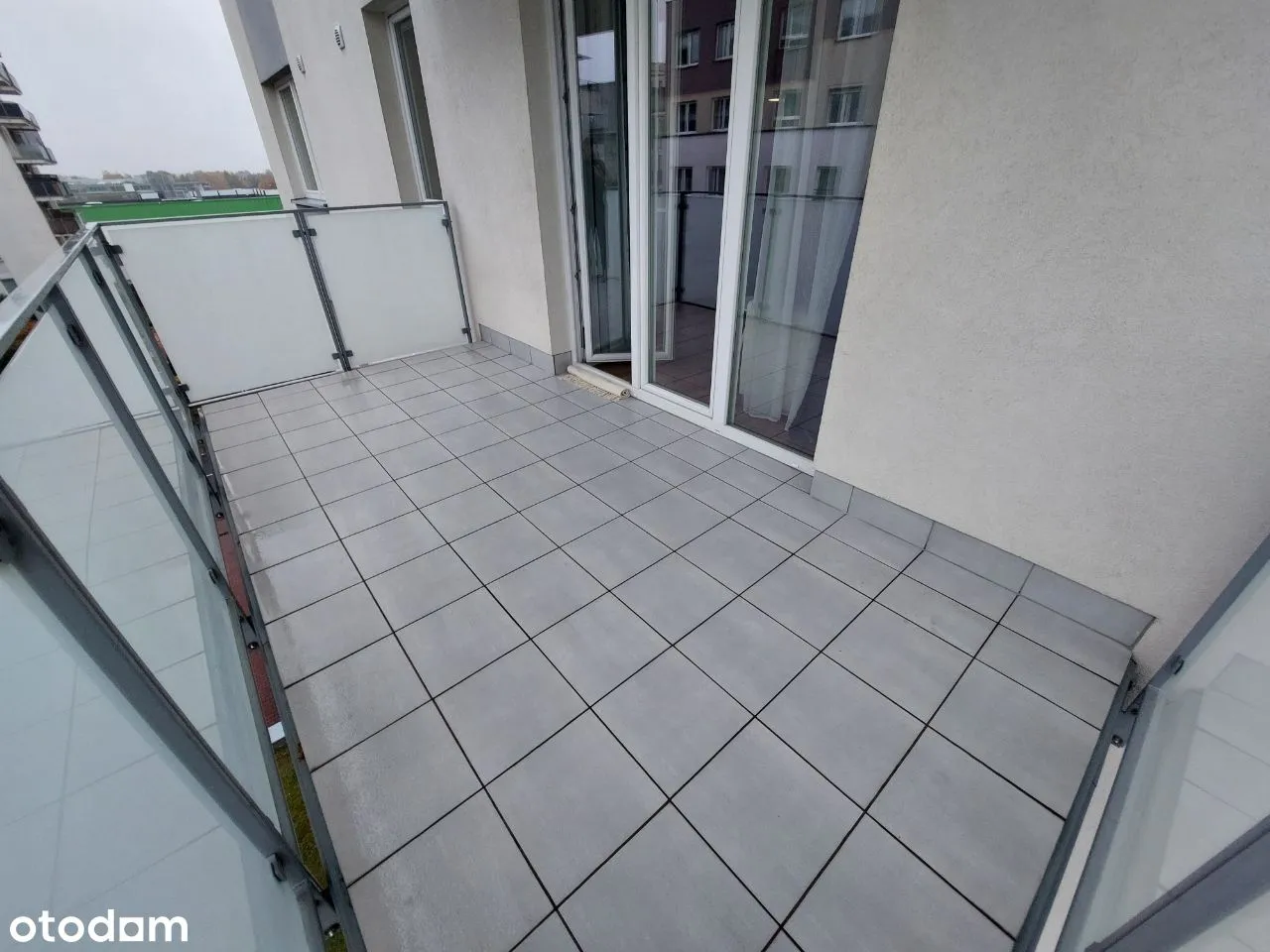 3 pok 65m2 po remonce, garaż gratis, balkon, wina