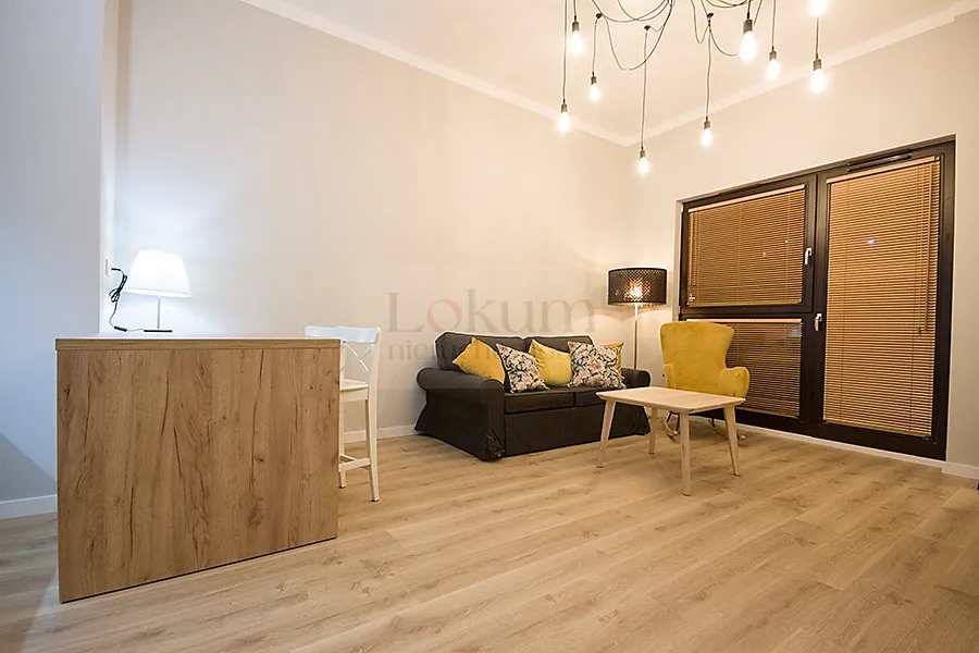 Apartament przy stacji metra Płocka 