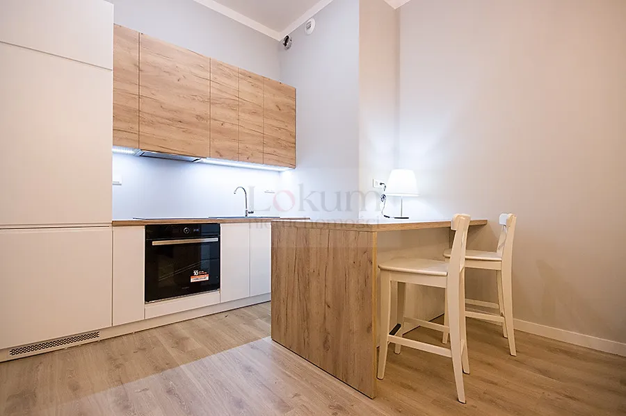 Apartament przy stacji metra Płocka 