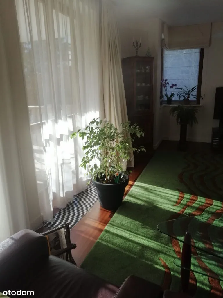 Przestronny apartament Warszawa Wilanów/Zawady