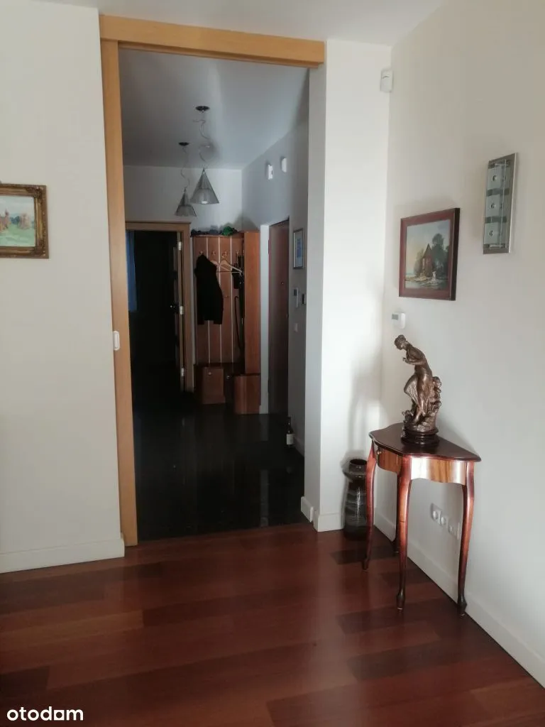 Przestronny apartament Warszawa Wilanów/Zawady