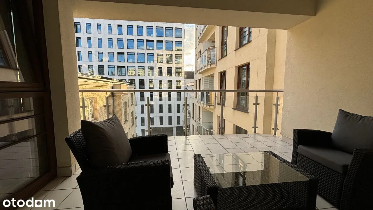 Ekskluzywny apartament z tarasem - 300m od M2