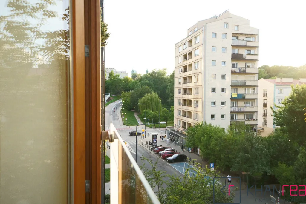 Jasne, ładne mieszkanie na Powiślu 