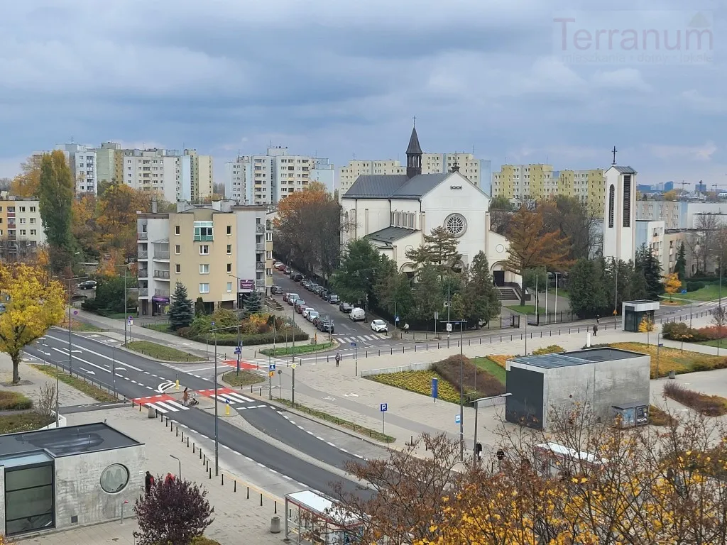 Czteropokojowe tuż przy Metrze Prałatowska 8 