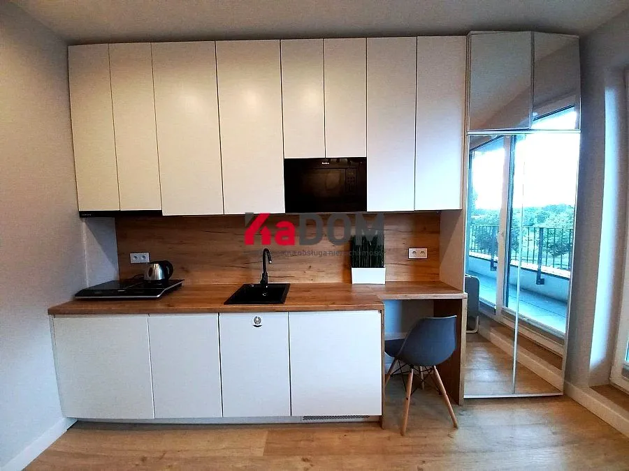 Apartament, Aleja gen. Władysława Sikorskiego