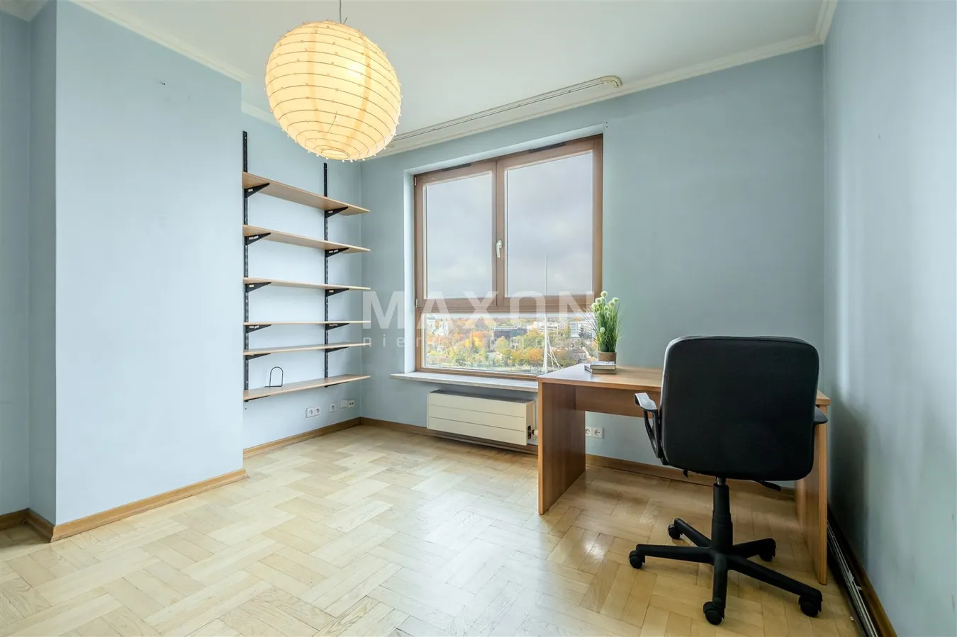 Przestrzenny apartament z pięknymi widokami 