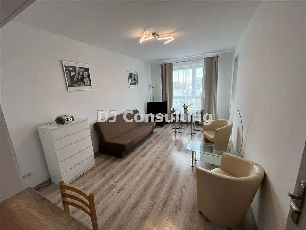 2 pok apartamentowiec metro Słodowiec 150 m 