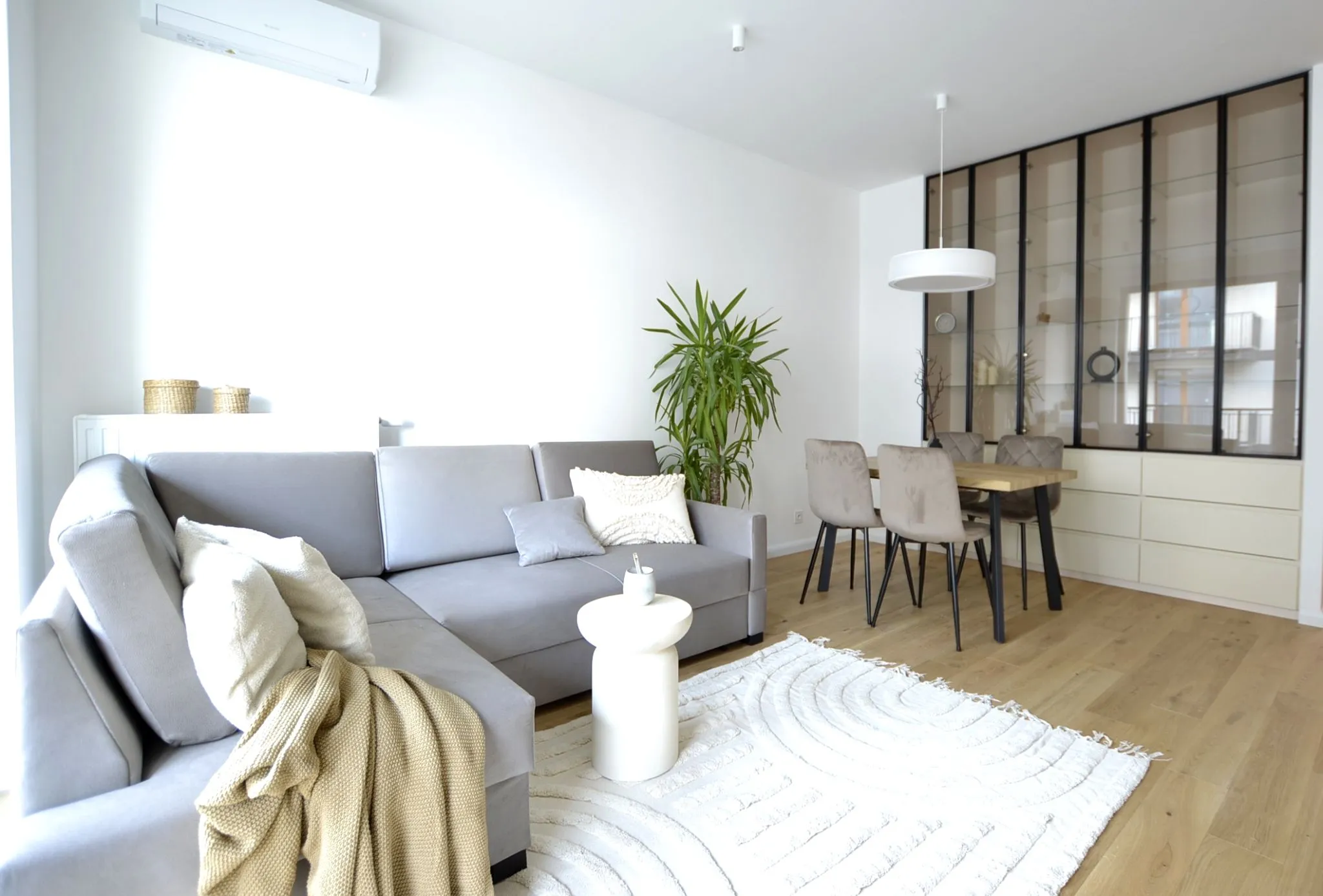 Apartament Warszawa