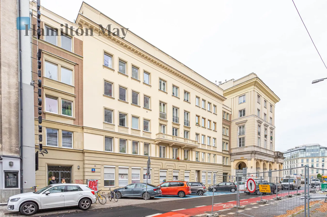 Dwupiętrowy apartament w kamienicy w Śródmieściu 