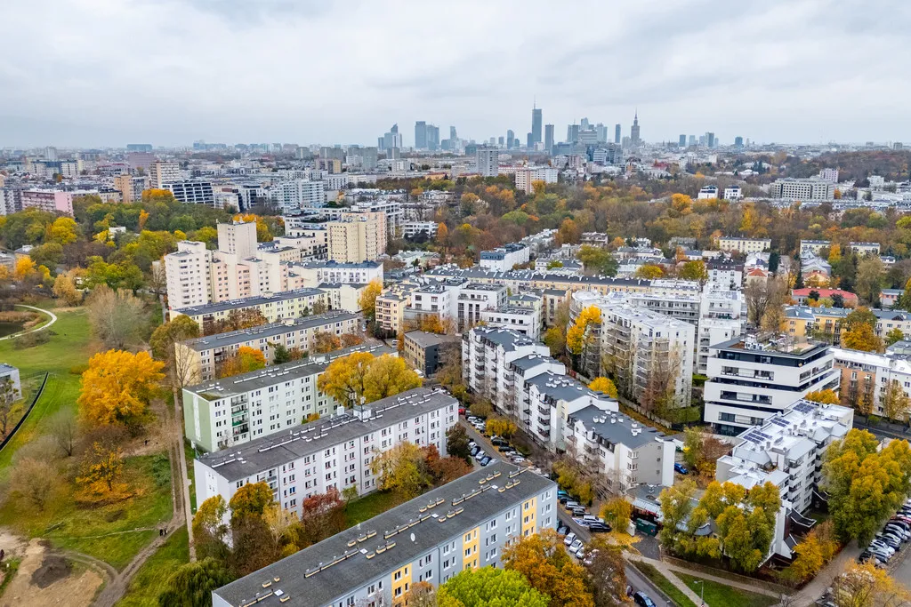 Rozkładowe 3 pokojowe w zieleni 