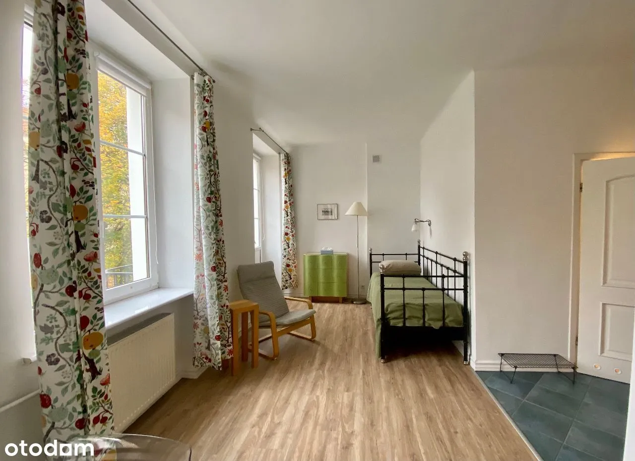 Kawalerka-studio na Wareckiej/Studio apartament W