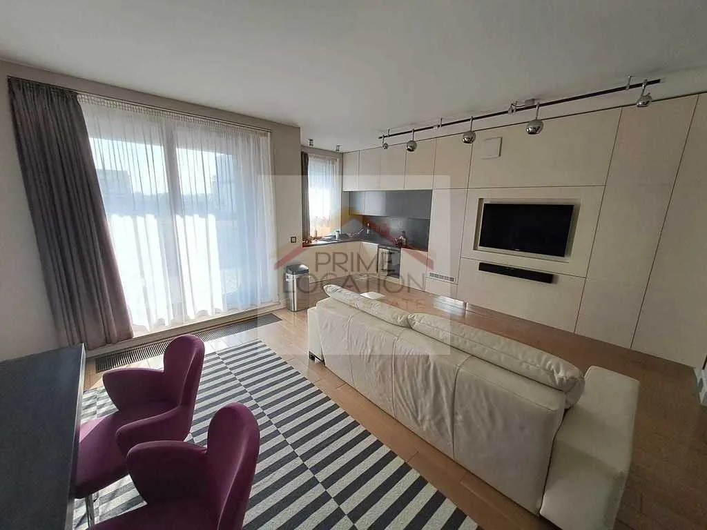 2-bedroom lux apt / balcony / garage / Powiśle 