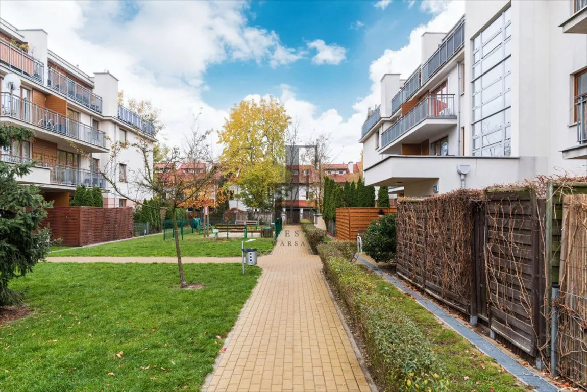 Strzeżone osiedle / balkon/ garaż/ gotowe 