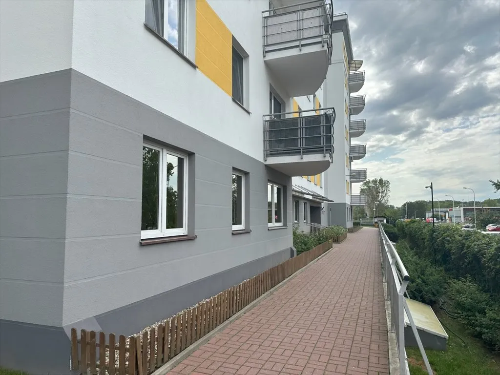 Sprzedam 54m 2 pokoje wykończone, wolne Tarchomin 