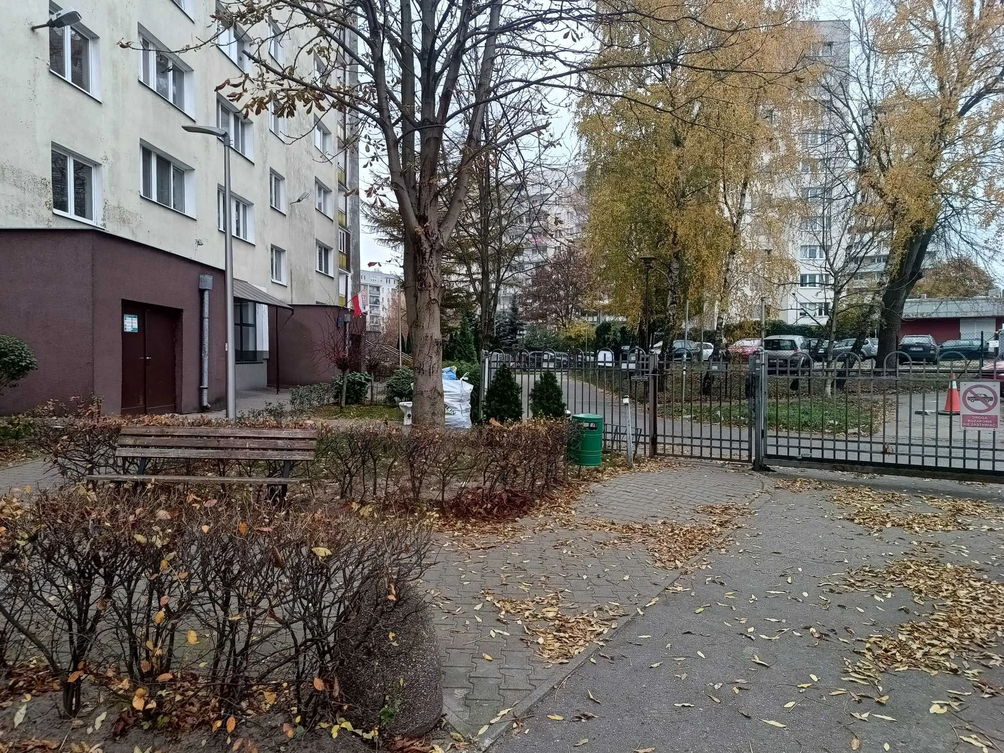 GOCŁAW Horbaczewskiego, 3 pokoje po remoncie, parking w cenie