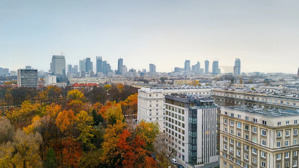 Narożny, 4-pokojowy apartament tuż przy parku 