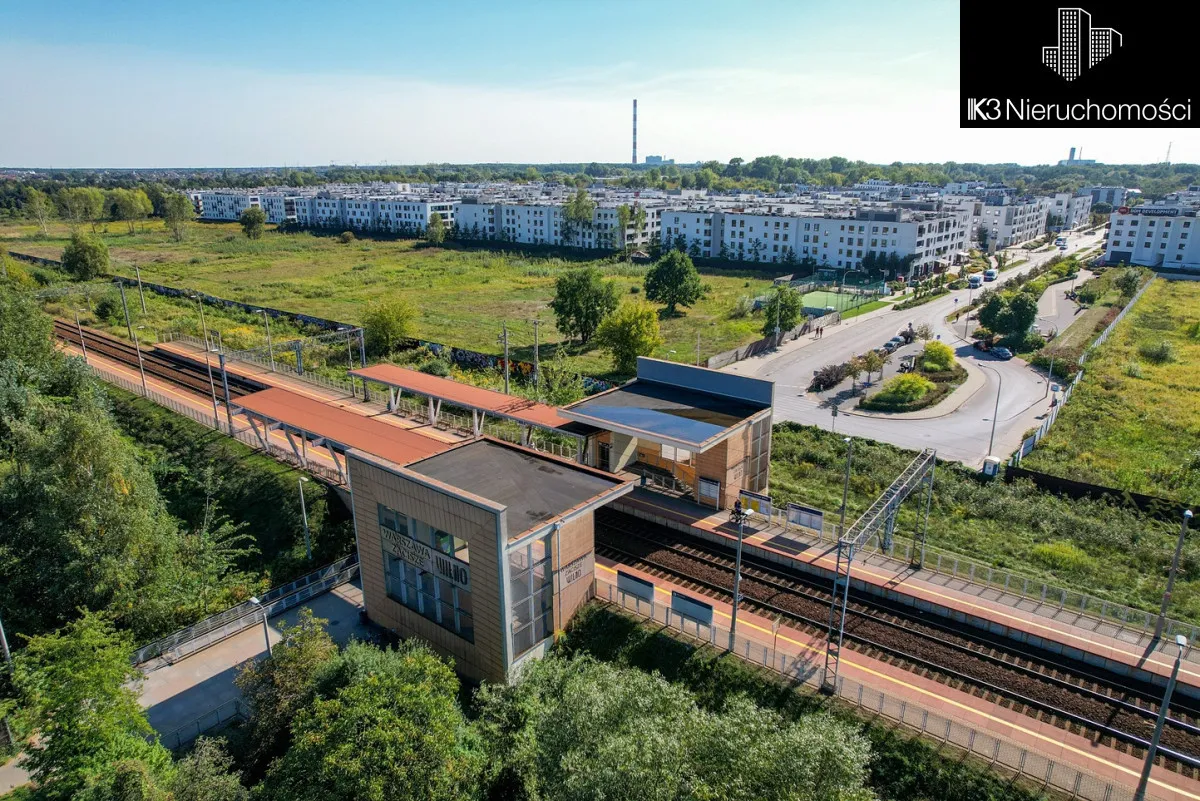 2 pokoje z dużym balkonem i garażem Os. Wilno 