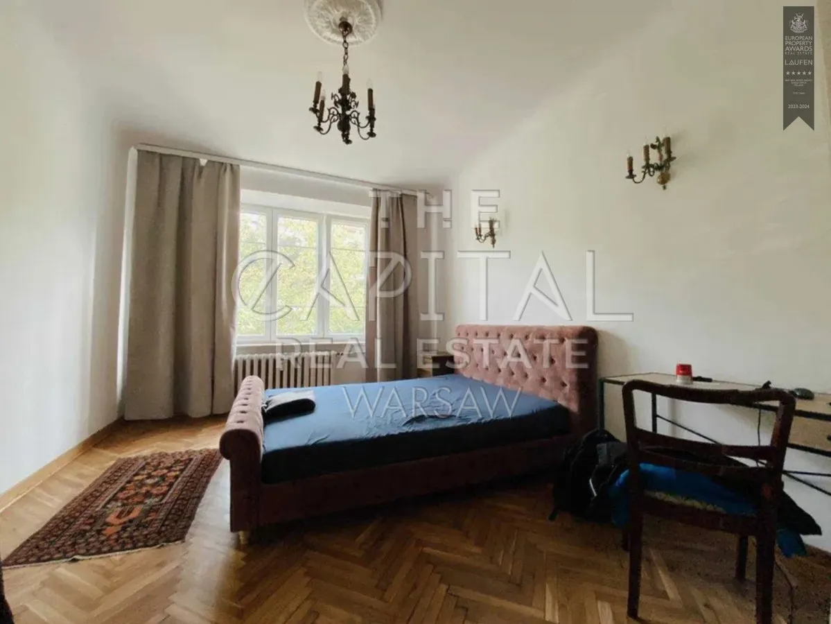 Apartament 4 pokoje w kamienicy na Powiślu 