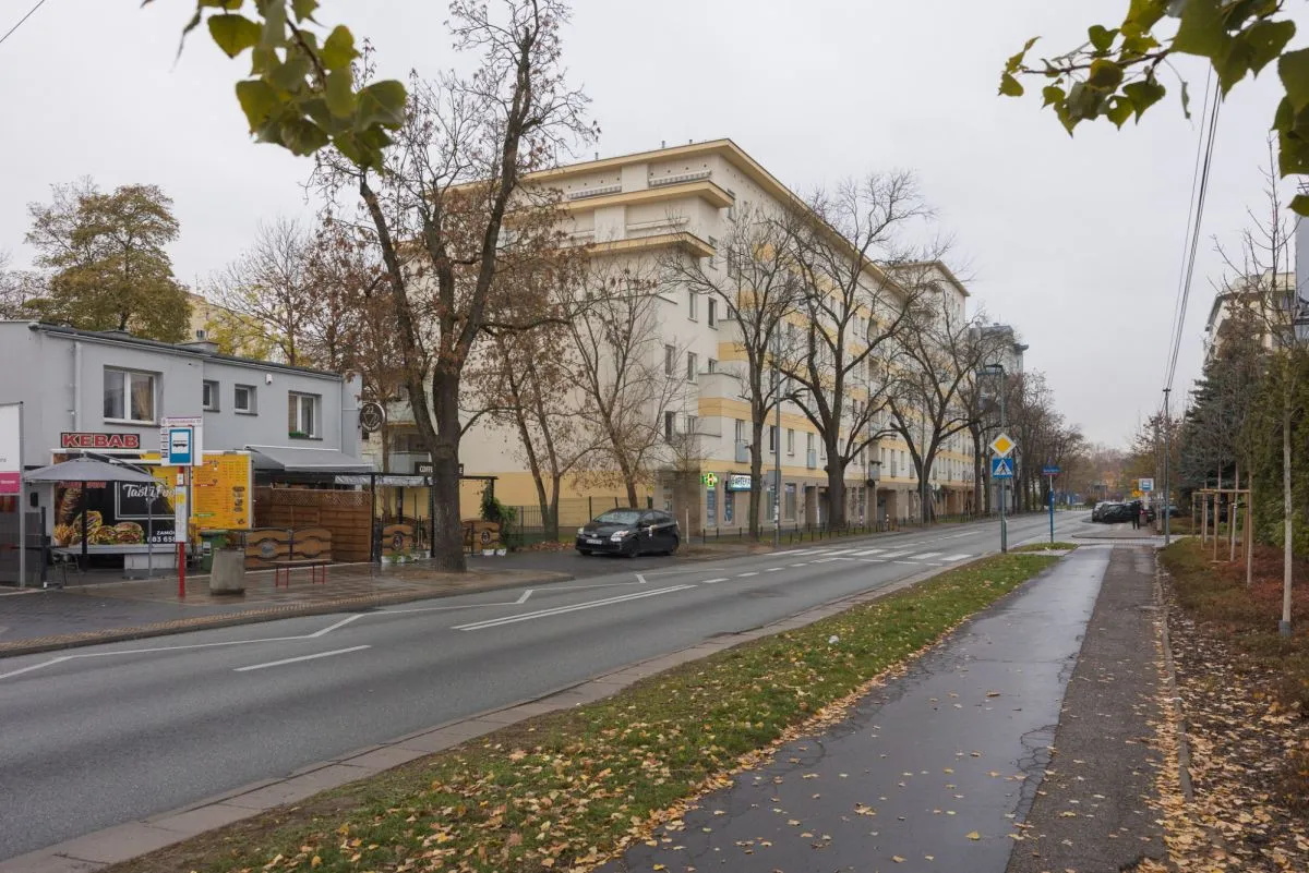 3 pokoje blisko metro Trocka 