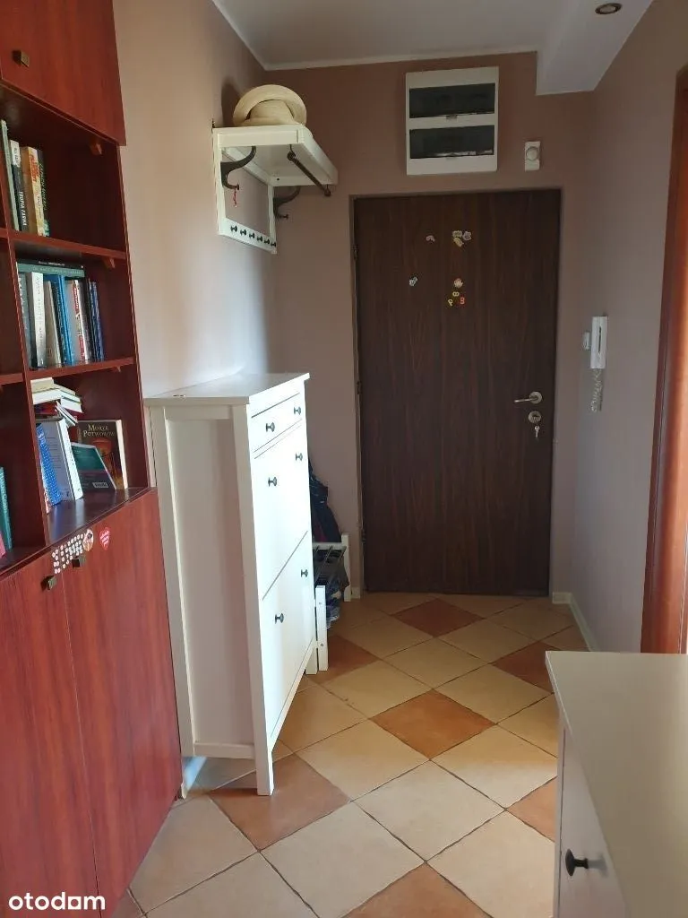 Komfortowy apartament 3 pok. przy metrze