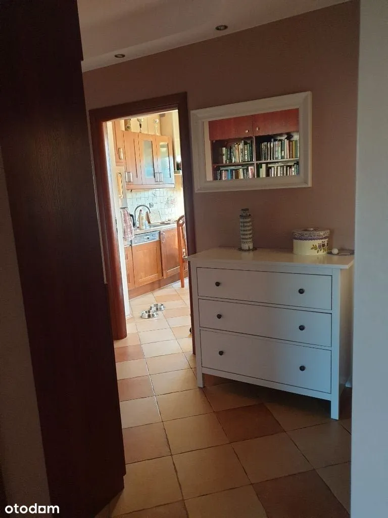 Komfortowy apartament 3 pok. przy metrze