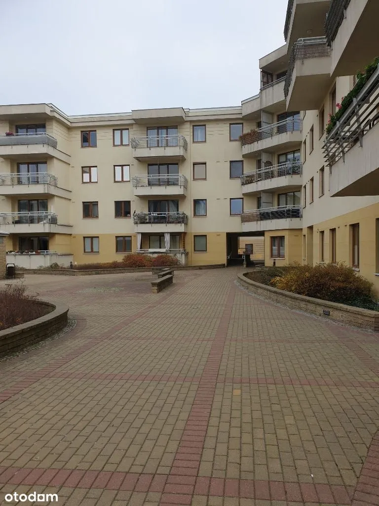 Komfortowy apartament 3 pok. przy metrze