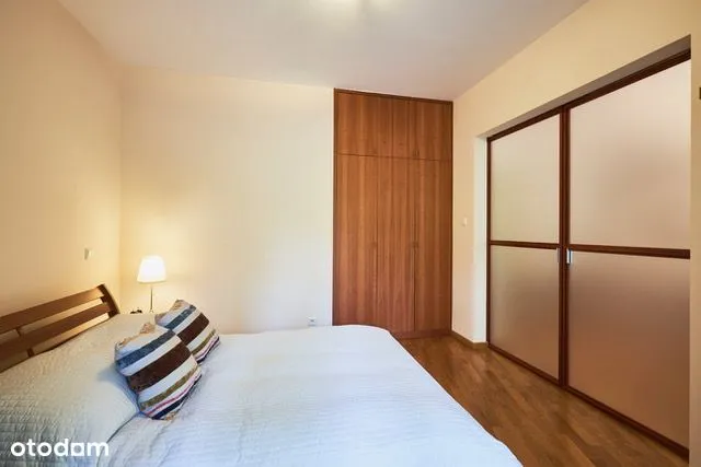 Apartamentowiec, taras, Stary Mokotów, 2 pokoje