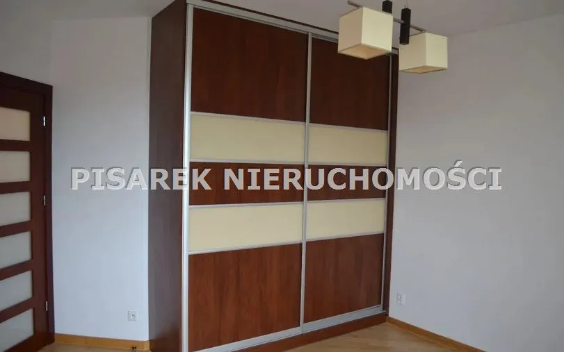 Apartamentowiec, 3 pok., balkon 