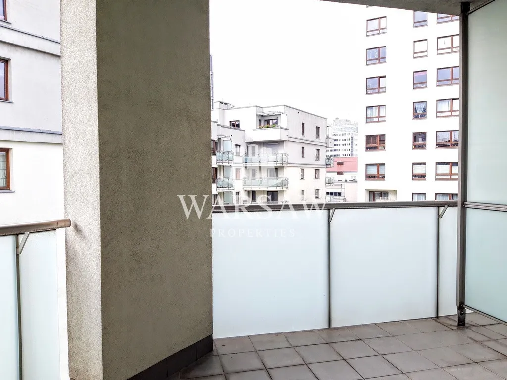 Komfortowy apartament koło Ronda Daszyńskiego 