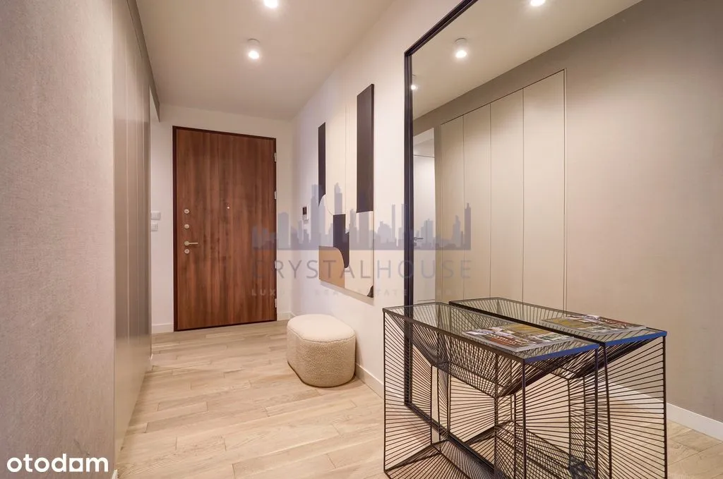 Ekskluzywny Apartament w Mennica Residence