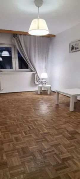 Mokotów Czerniakowska 37,4 m 2pok BALKON 