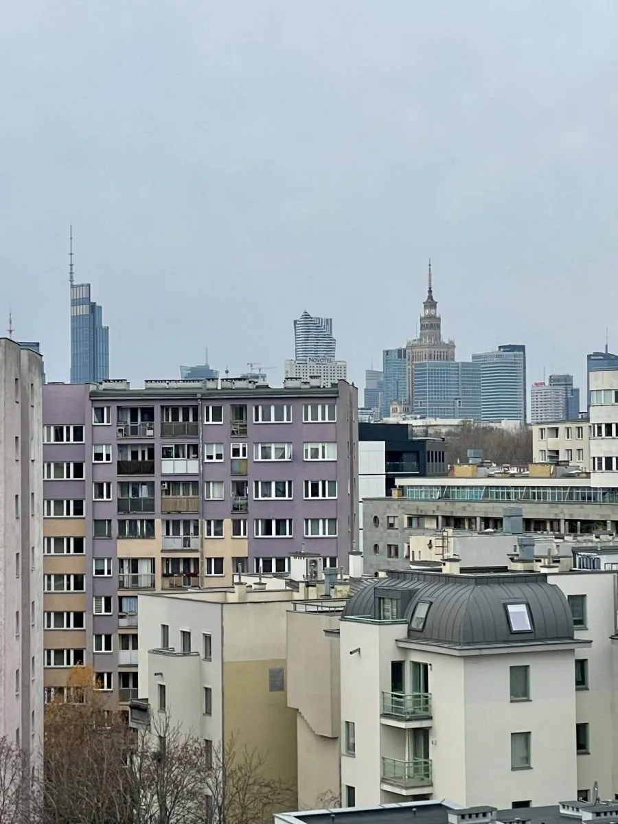 Dwa pokoje, balkon, widok na panoramę 