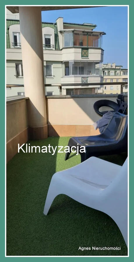 Centrum Apartament Ochrona Garaż Klima Meble Cicho 