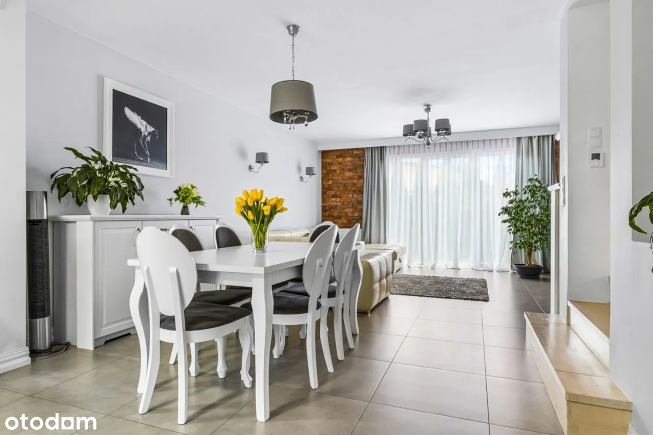 Przyjemny apartament przy ul. Równoległej