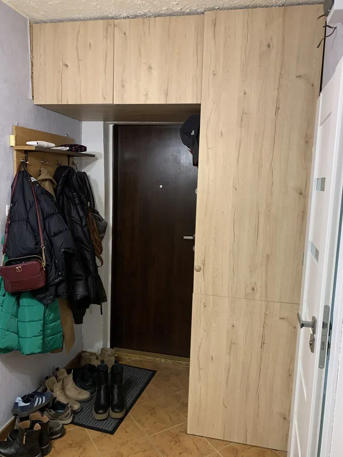 Mieszkanie po remocie 2 pokoje, 37 m2 Bródno/Metro