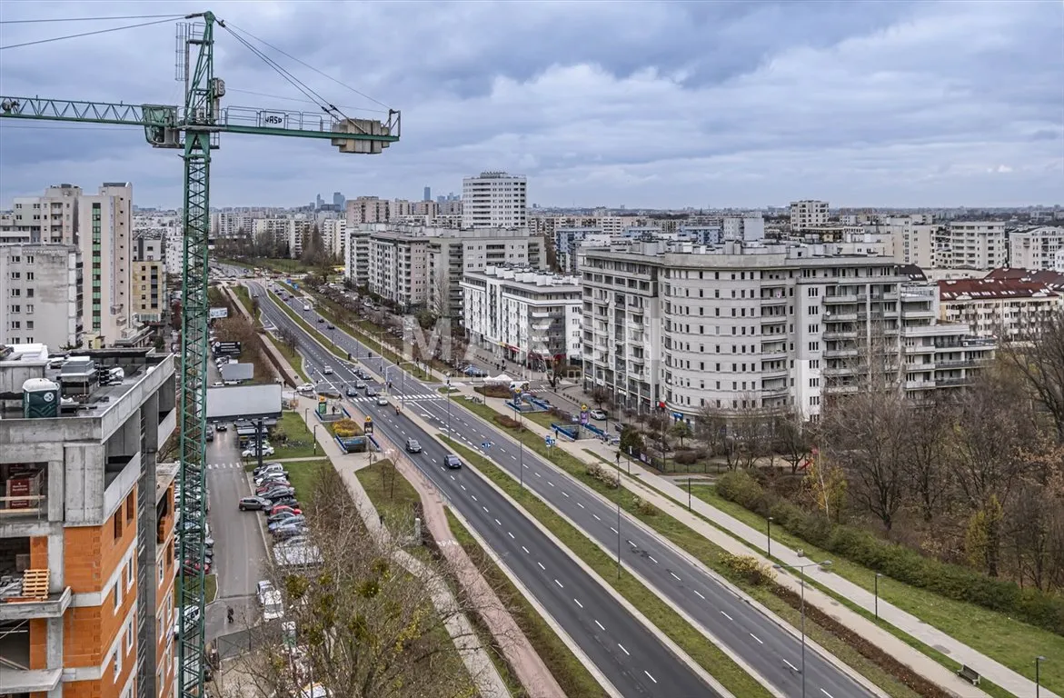 przy metrze*dla rodziny*bez nakładów finansowych 