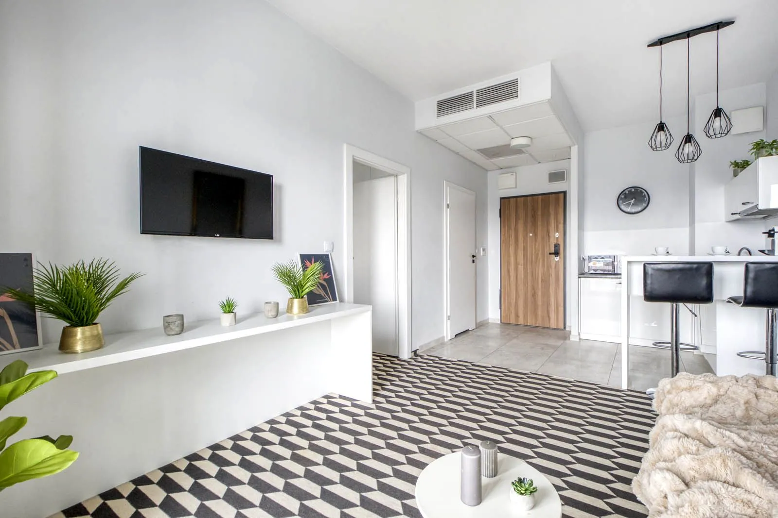 Apartament, Aleja Prymasa Tysiąclecia