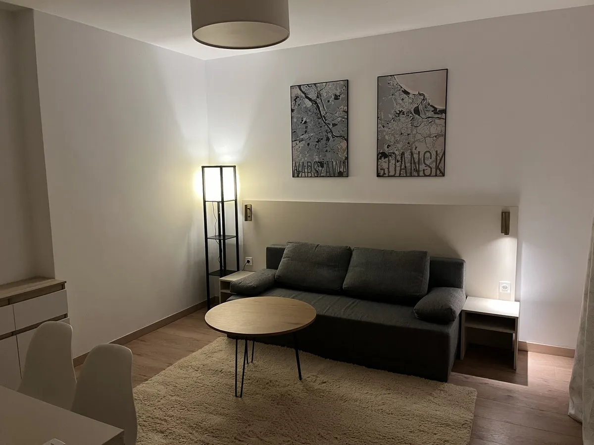 Sprzedaż kawalerka w apartamentowcu Wola 