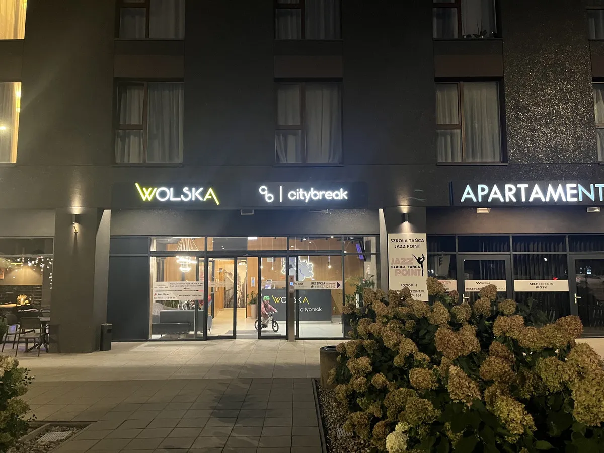 Sprzedaż kawalerka w apartamentowcu Wola 